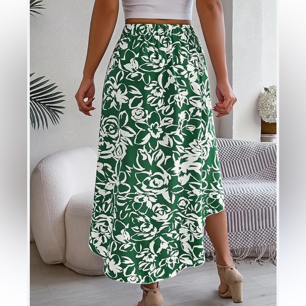 Japna Asymmetrical Skirt in Green and White Floral